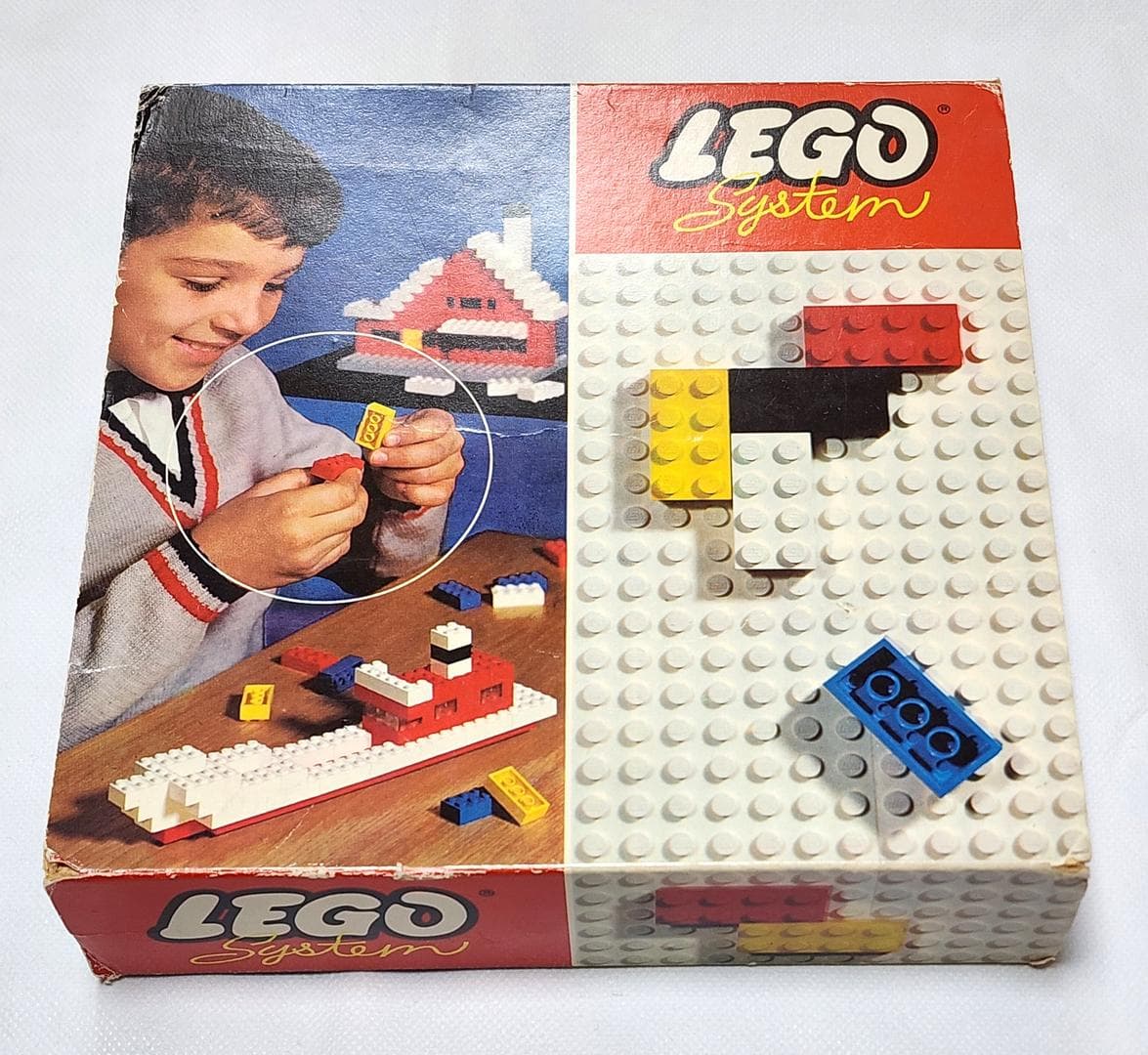 LEGO sættet Basic Building Set in Cardboard