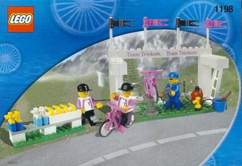 LEGO sættet Service Team - 2 Bikers with Service Tools