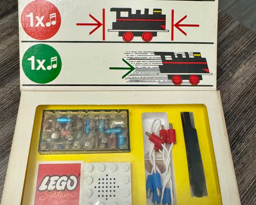 LEGO sættet Electronic Control Unit (Forward - Stop)
