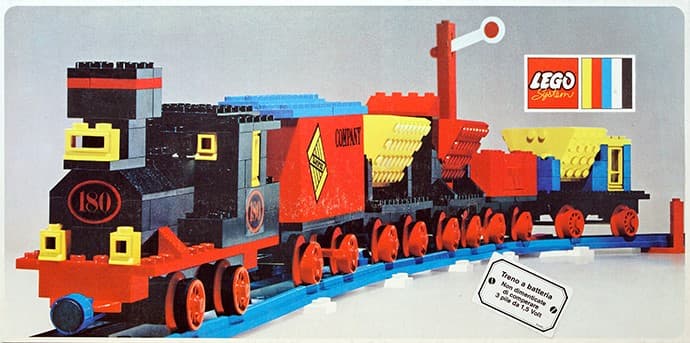 LEGO sættet Train with 5 Wagons and Circle of Track