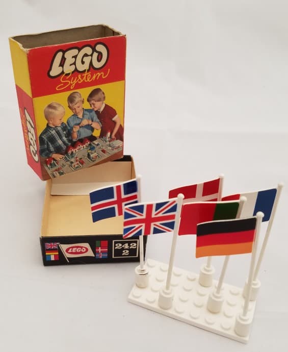 LEGO sættet 6 International Flags -2-