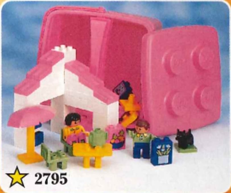 LEGO sættet Playhouse Bucket (Vacation Cottage Bucket)