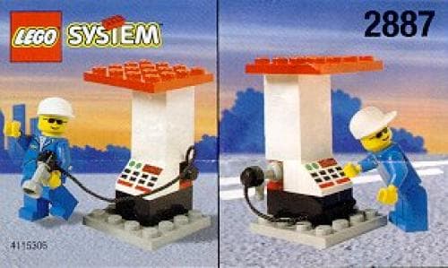 LEGO sættet Petrol Station Attendant and Pump