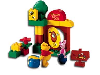 LEGO sættet Pooh and Piglet Go Honey-Hunting