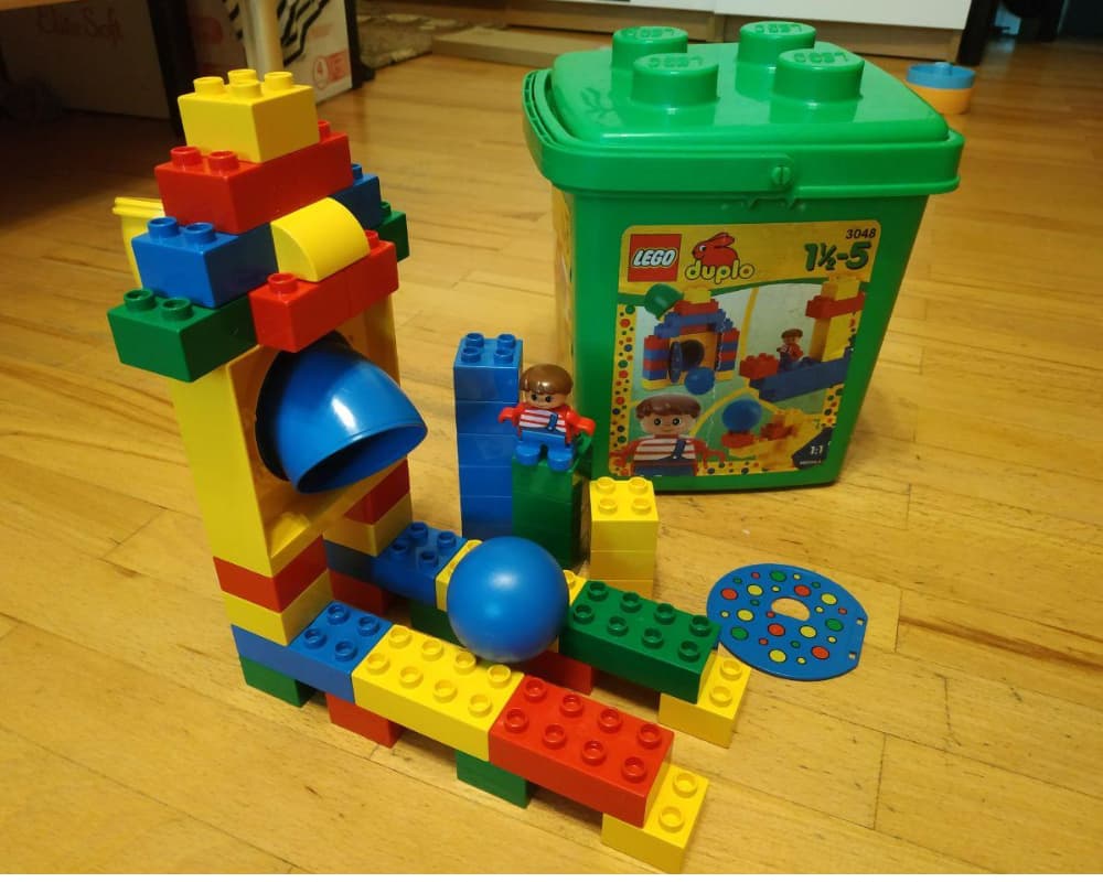 LEGO sættet Medium Idea Bucket