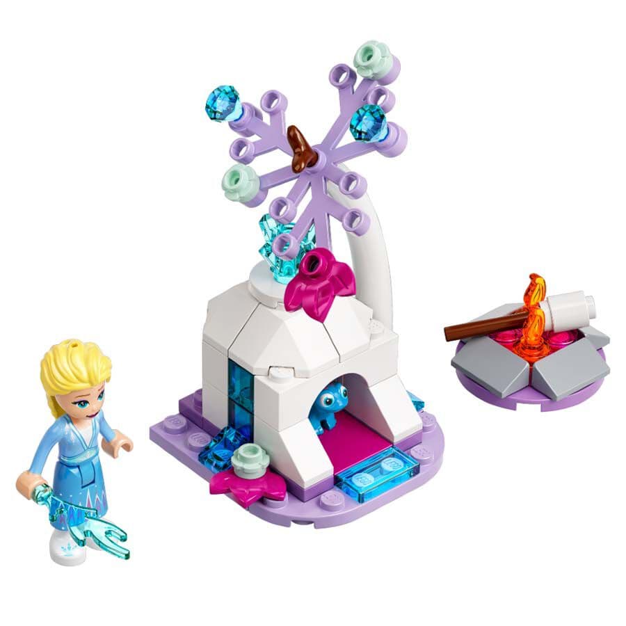 LEGO sættet Elsa and Bruni's Forest Camp