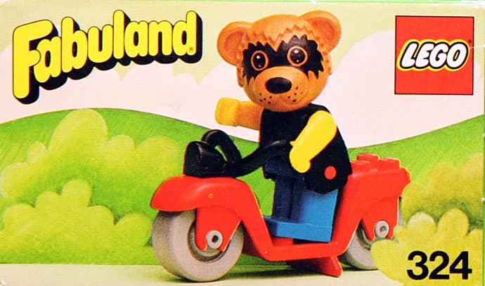 LEGO sættet Ricky Racoon on his Scooter
