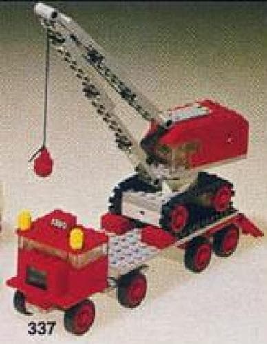 LEGO sættet Truck with Crane and Caterpillar Track