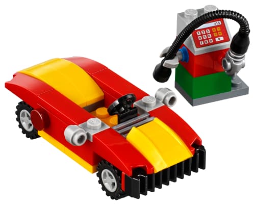 LEGO sættet Car and Petrol Pump