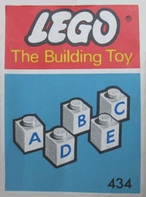 LEGO sættet 50 lettered bricks (The Building Toy)