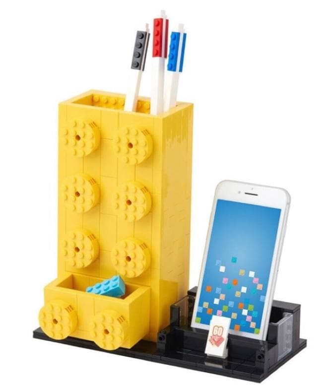 LEGO sættet 60th Anniversary Yellow Pencil Pot
