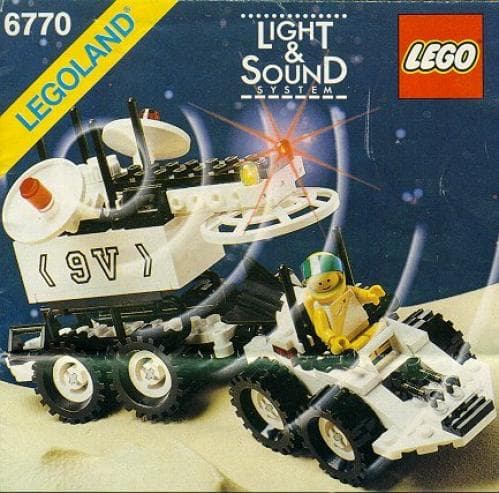 LEGO sættet Lunar Transporter Patroller