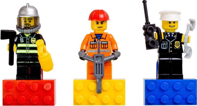 LEGO sættet City Hero Magnet Set