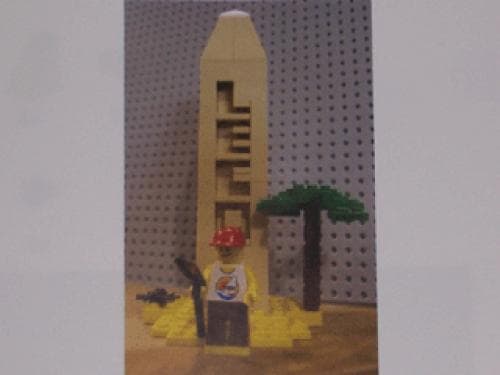 LEGO sættet Obelisk (LLCA Ambassador Pass Exclusive)