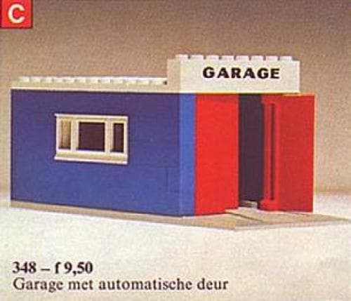 LEGO sættet Garage with Automatic Doors