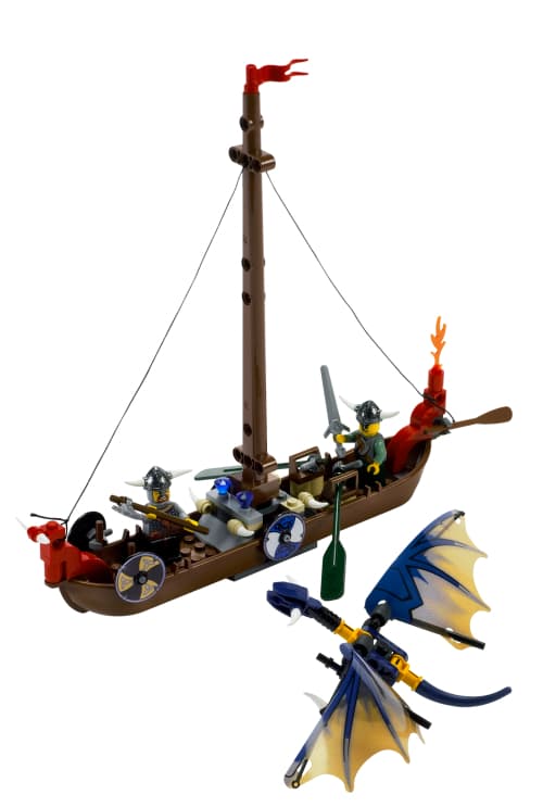 LEGO sættet Viking Boat against the Wyvern Dragon